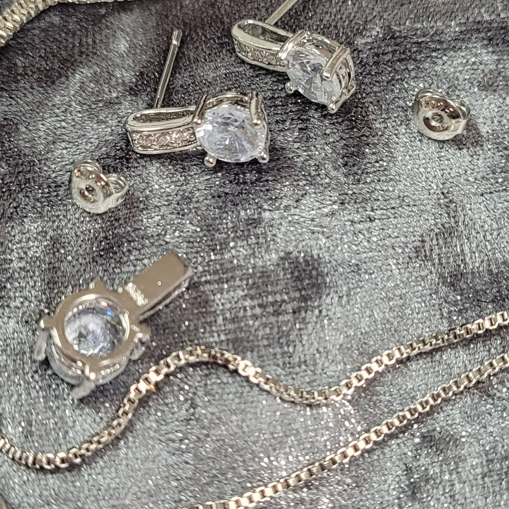 925S 18" Zircon Necklace with matching earrings - Picture 7 of 11